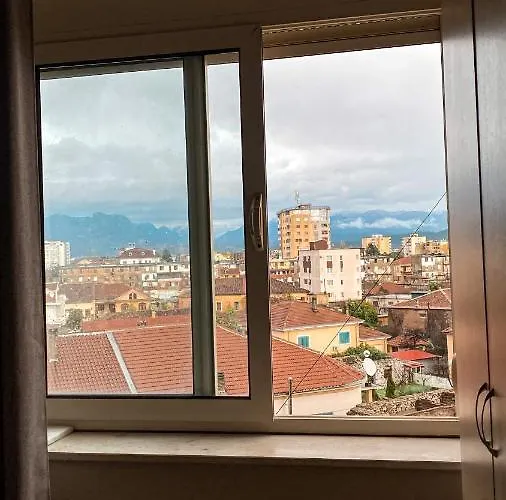 Lando Appartamento Shkodër